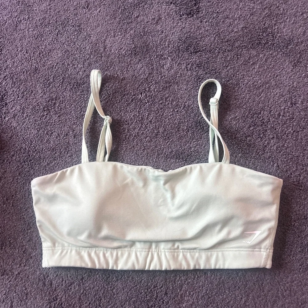 Gym Shark Sports Bra - Picture 1 of 3